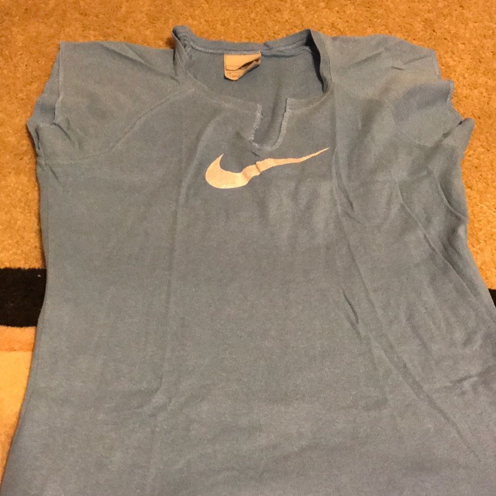 Nike tee